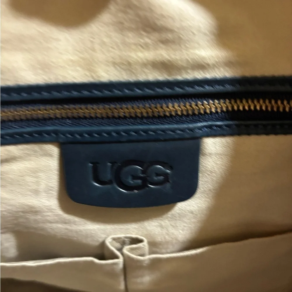 Ugg Elegant Two-Tone Tote Bag
